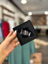 Load image into Gallery viewer, Cigar Cutter - Black