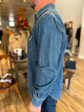 Load image into Gallery viewer, Roadhouse Ringspun Indigo Western Shirt