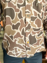 Load image into Gallery viewer, L/S 3-Season Ultralight Shirt - Duck Camo