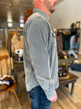 Load image into Gallery viewer, Jackson Cord Western Buttondown Shirt - Charcoal